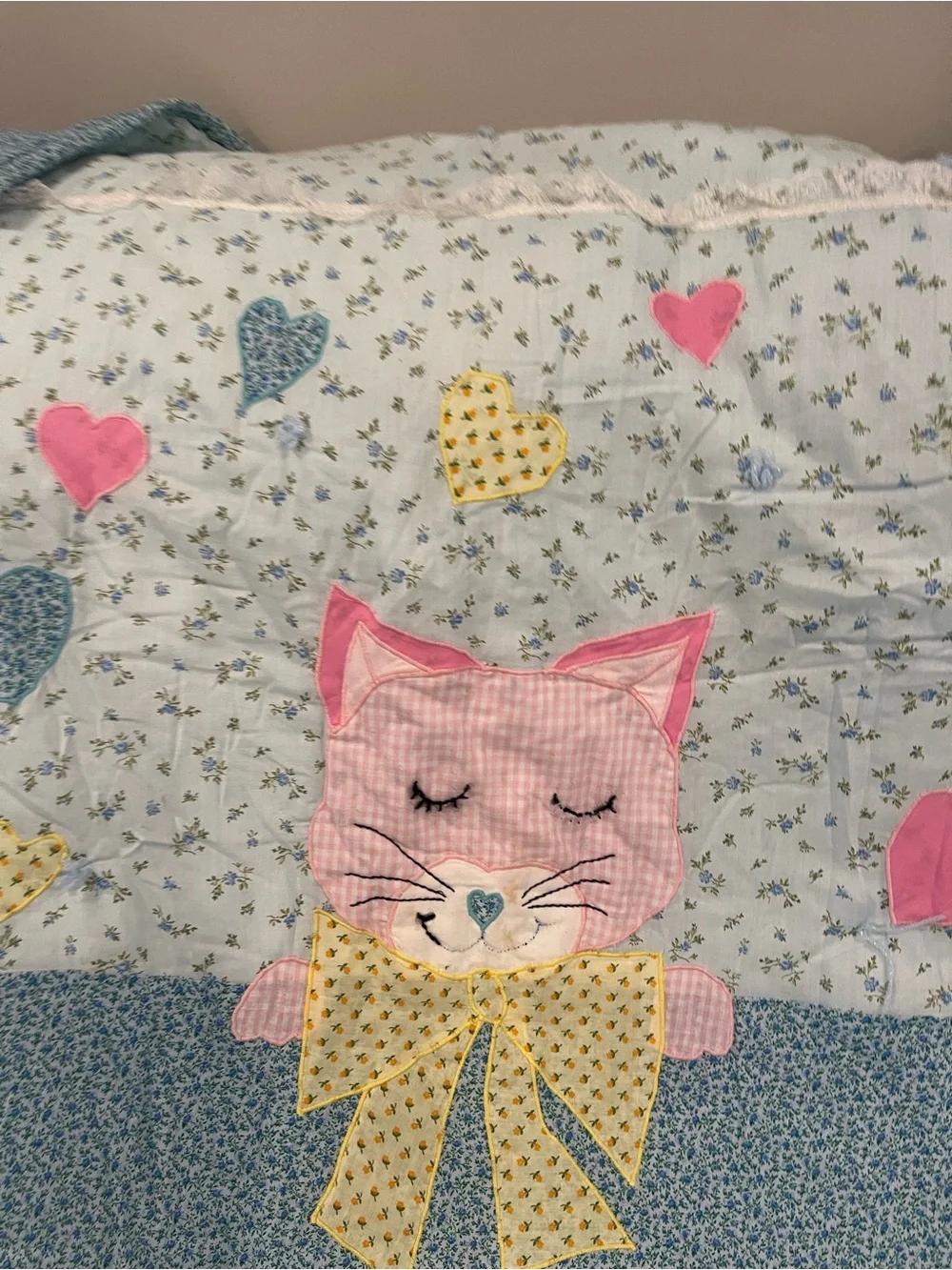 Children's Kitty‎ Appliqué Quilt - Pink, Blue, Yellow 72x41